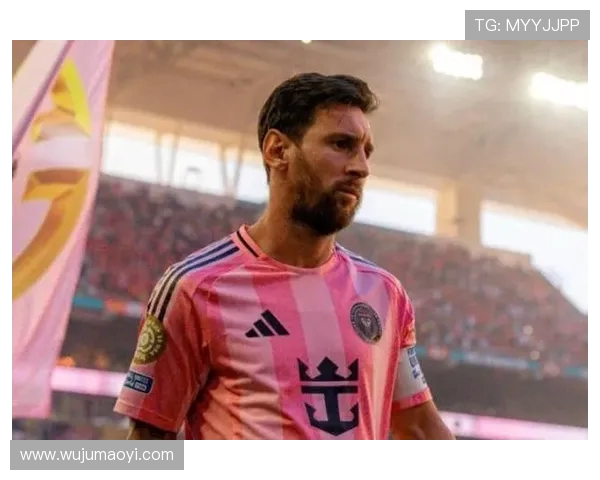 9.4分！MVP！梅西半场打卡带走胜利 3球迷场内追星